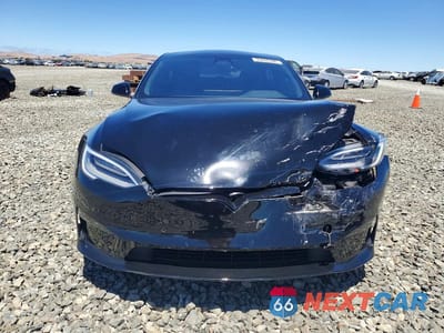 Piąte zdjęcie samochodu w środku: 2021 TESLA MODEL S VIN:5YJSA1E56MF436343 - miniatura