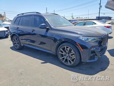 Czwarte zdjęcie samochodu z boku: 2022 BMW X7 M50I VIN:5UXCX6C01N9J79108 - miniatura