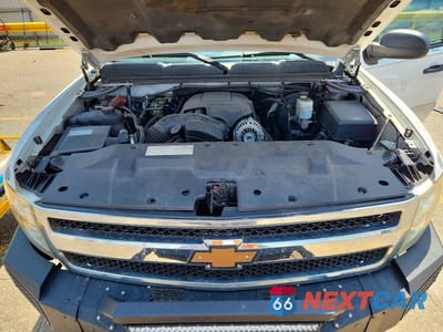 Zdjęcie 11 z 12 samochodu: 2010 CHEVROLET SILVERADO C1500 LT VIN:3GCRCSE05AG221934 - miniatura