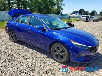 Czwarte zdjęcie samochodu z boku: 2022 HYUNDAI ELANTRA SEL VIN:KMHLM4AGXNU362109 - miniatura