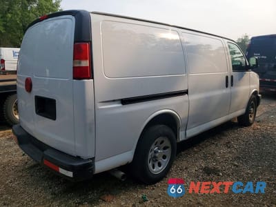 Trzecie zdjęcie samochodu z tyłu: 2013 CHEVROLET EXPRESS G1500 VIN:1GCSGAFX1D1158507 - miniatura