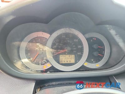 Zdjęcie 9 z 12 samochodu: 2006 TOYOTA RAV4 SPORT VIN:JTMBD32V465014034 - miniatura