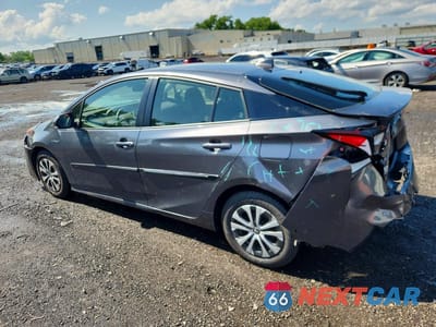 Drugie zdjęcie samochodu z przodu: 2021 TOYOTA PRIUS XLE AWD-E VIN:JTDL9MFU9M3023589 - miniatura