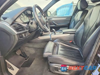 Zdjęcie 7 z 13 samochodu: 2015 BMW X5 XDRIVE35I VIN:5UXKR0C56F0K56981 - miniatura