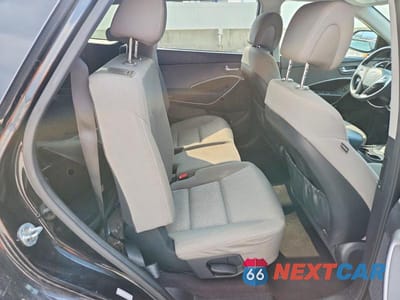 Zdjęcie 11 z 13 samochodu: 2017 HYUNDAI SANTA FE SE VIN:KM8SMDHF9HU209413 - miniatura