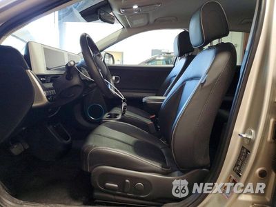 Zdjęcie 7 z 13 samochodu: 2023 HYUNDAI IONIQ 5 SEL VIN:KM8KNDAFXPU201181 - miniatura
