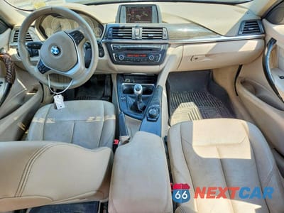 Zdjęcie 8 z 12 samochodu: 2013 BMW 335 XI VIN:WBA3B9C52DF140800 - miniatura