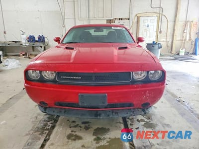 Piąte zdjęcie samochodu w środku: 2012 DODGE CHALLENGER SXT VIN:2C3CDYAG3CH124876 - miniatura