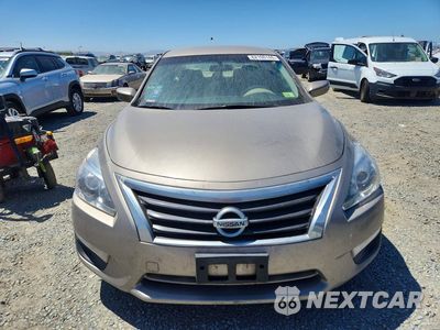 Piąte zdjęcie samochodu w środku: 2014 NISSAN ALTIMA 2.5 S VIN:1N4AL3AP6EC165832 - miniatura