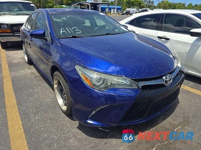 2015 TOYOTA CAMRY SE 4T1BF1FK4FU894152 - główne zdjęcie licytacji z USA - miniatura