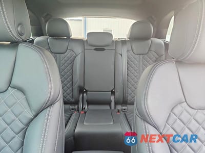 Zdjęcie 10 z 14 samochodu: 2025 AUDI SQ5 PREMIUM PLUS VIN:WA1B4AFY9S2051062 - miniatura