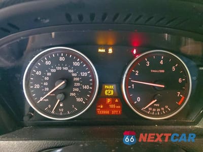 Zdjęcie 9 z 14 samochodu: 2013 BMW X5 XDRIVE50I VIN:5UXZV8C5XD0C17383 - miniatura