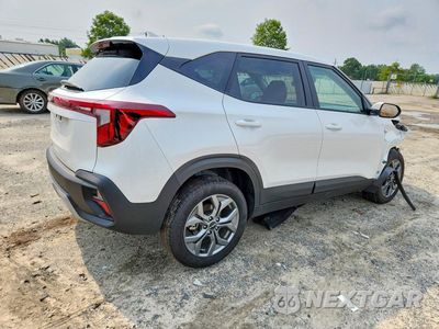 Trzecie zdjęcie samochodu z tyłu: 2026 KIA SELTOS LX VIN:KNDEP2AAXT7954125 - miniatura