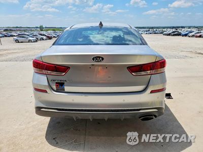 Zdjęcie 6 z 12 samochodu: 2019 KIA OPTIMA LX VIN:5XXGT4L35KG359588 - miniatura
