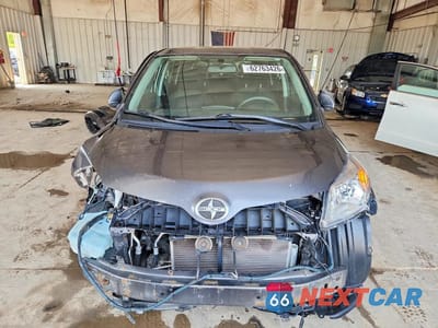 Piąte zdjęcie samochodu w środku: 2009 SCION XD BASE VIN:JTKKU10499J045346 - miniatura
