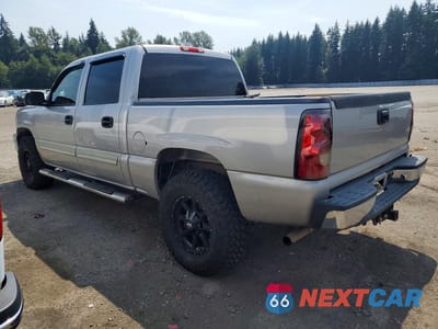 Drugie zdjęcie samochodu z przodu: 2006 CHEVROLET SILVERADO K1500 VIN:2GCEK13T461144949 - miniatura