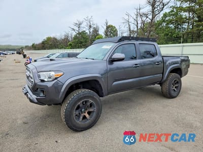 2017 TOYOTA TACOMA TRD SPORT 3TMCZ5AN5HM079863 - główne zdjęcie licytacji z USA - miniatura
