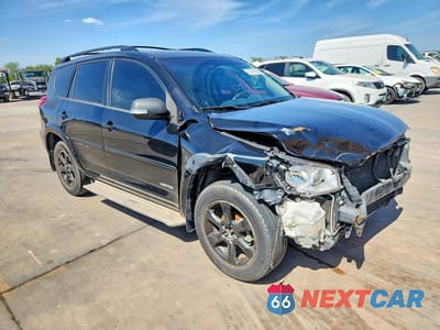Czwarte zdjęcie samochodu z boku: 2010 TOYOTA RAV4 LIMITED VIN:JTMYF4DVXA5018296 - miniatura