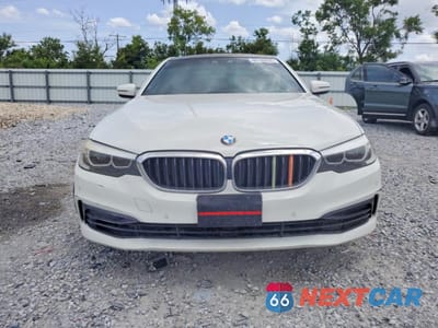 Piąte zdjęcie samochodu w środku: 2020 BMW 530 XI VIN:WBAJR7C06LCD09165 - miniatura