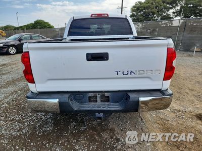 Zdjęcie 6 z 13 samochodu: 2017 TOYOTA TUNDRA CREWMAX SR5 VIN:5TFEY5F1XHX225864 - miniatura