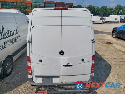 Zdjęcie 6 z 13 samochodu: 2017 MERCEDES-BENZ SPRINTER VIN:WD3PF1CD9HP408379 - miniatura