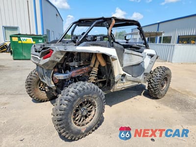 Czwarte zdjęcie samochodu z boku: 2019 POLARIS RZR UTILITY VEHICLE VIN:3NSVDE995KF584973 - miniatura