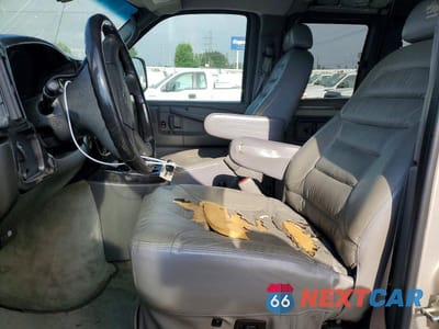 Zdjęcie 7 z 12 samochodu: 2005 CHEVROLET EXPRESS G1500 VIN:1GBFG15T751243891 - miniatura