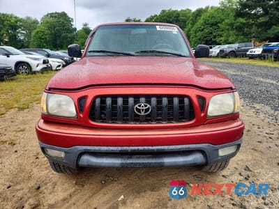 Piąte zdjęcie samochodu w środku: 2001 TOYOTA TACOMA BASE VIN:5TEWM72N21Z762750 - miniatura