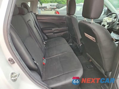 Zdjęcie 11 z 13 samochodu: 2014 MITSUBISHI OUTLANDER SPORT ES VIN:4A4AR3AU4EE011793 - miniatura