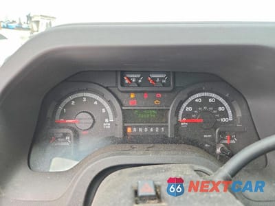 Zdjęcie 9 z 12 samochodu: 2017 FORD ECONOLINE E350 SUPER DUTY CUTAWAY VAN VIN:1FDWE3F68HDC39045 - miniatura