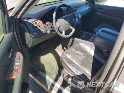 Zdjęcie 8 z 13 samochodu: 2007 CHEVROLET TAHOE K1500 VIN:1GNFK130X7J319830 - miniatura