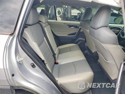 Zdjęcie 10 z 12 samochodu: 2021 TOYOTA RAV4 XLE PREMIUM VIN:2T3C1RFV6MC163742 - miniatura