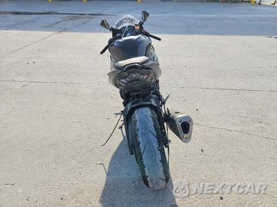 Czwarte zdjęcie samochodu z boku: 2026 KAWASAKI ZX636 K VIN:JKBZXJK15TA015497 - miniatura