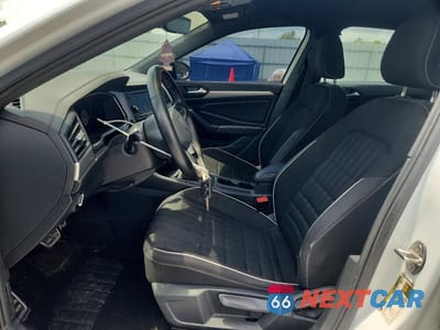 Zdjęcie 7 z 12 samochodu: 2024 VOLKSWAGEN JETTA SPORT VIN:3VWBM7BU0RM052189 - miniatura