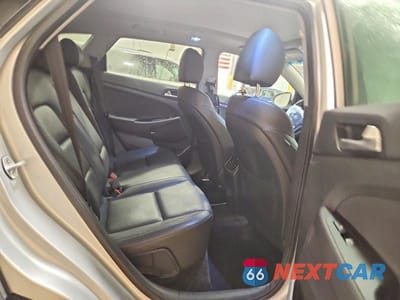 Zdjęcie 11 z 14 samochodu: 2019 HYUNDAI TUCSON ULTIMATE VIN:KM8J3CAL9KU971141 - miniatura