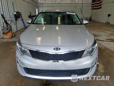 Piąte zdjęcie samochodu w środku: 2017 KIA OPTIMA LX VIN:KNAGT4L3XH5148414 - miniatura