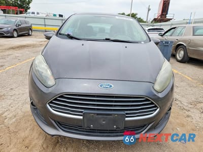 Piąte zdjęcie samochodu w środku: 2015 FORD FIESTA SE VIN:3FADP4EJ4FM171934 - miniatura