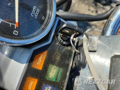 Zdjęcie 8 z 9 samochodu: 1986 HONDA VT1100 C VIN:1HFSC1802GA105384 - miniatura