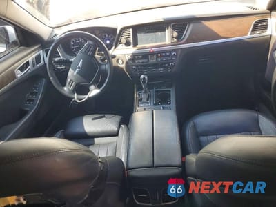 Zdjęcie 8 z 12 samochodu: 2015 HYUNDAI GENESIS 5.0L VIN:KMHGN4JF4FU073458 - miniatura