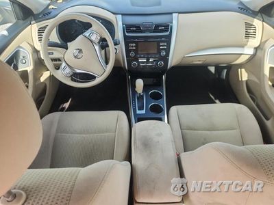 Zdjęcie 8 z 12 samochodu: 2015 NISSAN ALTIMA 2.5 S VIN:1N4AL3AP9FN351516 - miniatura