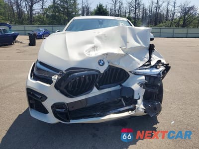 Piąte zdjęcie samochodu w środku: 2021 BMW X6 XDRIVE40I VIN:5UXCY6C02M9G33929 - miniatura