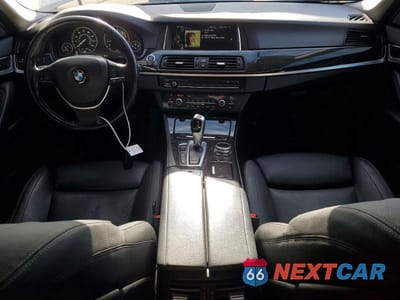 Zdjęcie 8 z 12 samochodu: 2014 BMW 535 XI VIN:WBA5B3C5XED538937 - miniatura