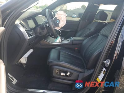 Zdjęcie 7 z 13 samochodu: 2020 BMW X7 XDRIVE40I VIN:5UXCW2C0XL9C11159 - miniatura