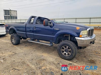 Czwarte zdjęcie samochodu z boku: 2004 FORD F250 SUPER DUTY VIN:1FTNX21L24EA70386 - miniatura