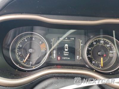 Zdjęcie 9 z 12 samochodu: 2016 JEEP CHEROKEE LATITUDE VIN:1C4PJLCB4GW303154 - miniatura