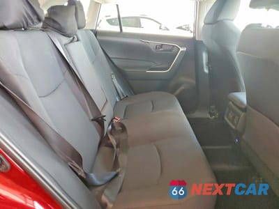 Zdjęcie 11 z 13 samochodu: 2024 TOYOTA RAV4 LE VIN:2T3H1RFV6RW326384 - miniatura
