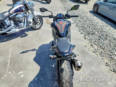 Zdjęcie 6 z 9 samochodu: 2018 KAWASAKI ZR900 VIN:JKAZR2B18JA004785 - miniatura