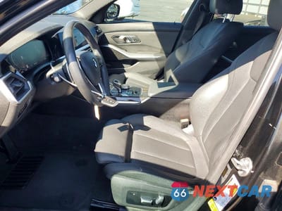 Zdjęcie 7 z 13 samochodu: 2019 BMW 330I VIN:WBA5R1C54KFH13332 - miniatura