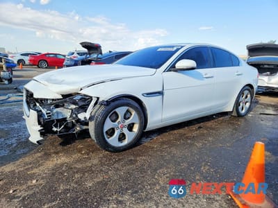 2017 JAGUAR XE SAJAR4BG0HA977531 - główne zdjęcie licytacji z USA - miniatura