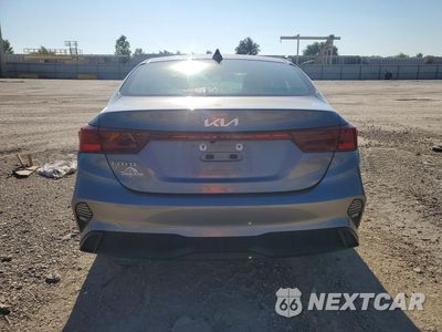 Zdjęcie 11 z 24 samochodu: 2024 KIA FORTE LXS VIN:3KPF24AD0RE760673 - miniatura